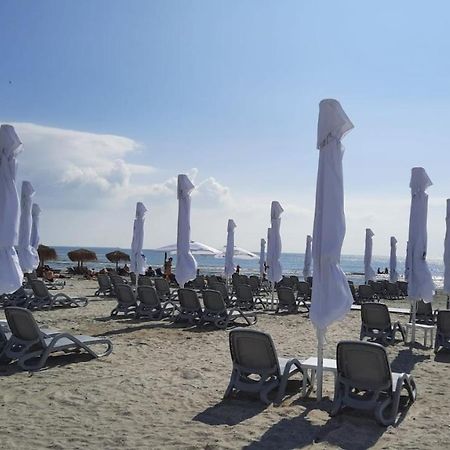 Apartamento Holiday Rezidence Kazeboo Beach Năvodari Exterior foto