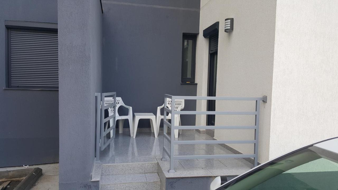 Apartamento Holiday Rezidence Kazeboo Beach Năvodari Exterior foto