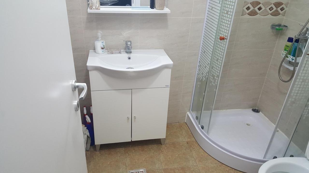 Apartamento Holiday Rezidence Kazeboo Beach Năvodari Exterior foto